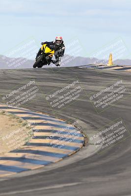 media/Nov-16-2025-Race Pace (Sun) [[8c5fa54630]]/Verified Riders/1-Turns 9 and 10 (925am)/